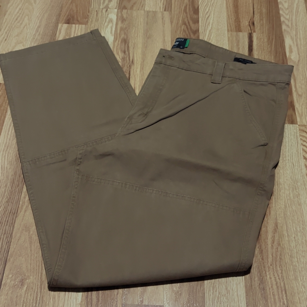 Brand New Dockers utility pant 40W 32L